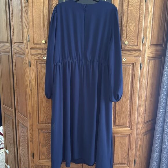 Halogen Navy Crepe Long Sleeve Modest Midi Dress - Picture 2 of 7